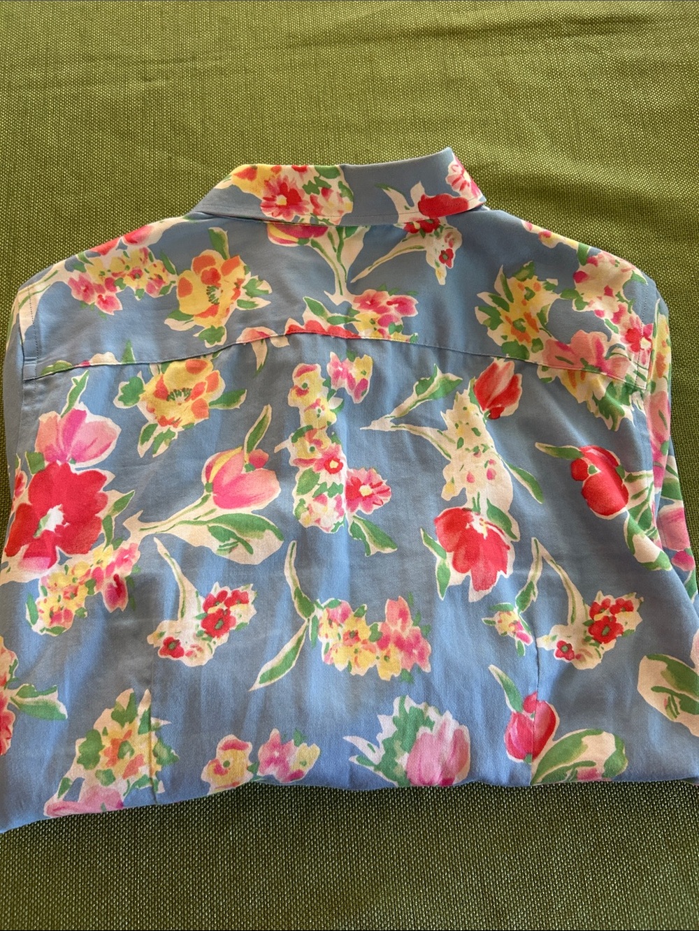 Chaps Blue Floral Button-Up Shirt with Pink and Red Blooms cotton 100 - Picture 6 of 6